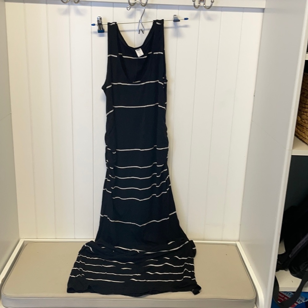 Maternity maxi dress